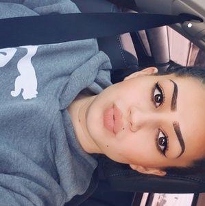 Meet your Posher, Ericka